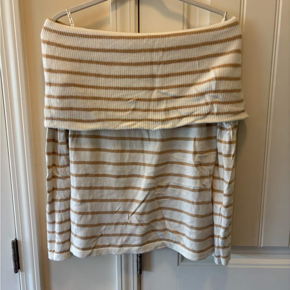 Lilly Pulitzer Coastal Shell Striped Off The Shoulder Sweater - size LARGE